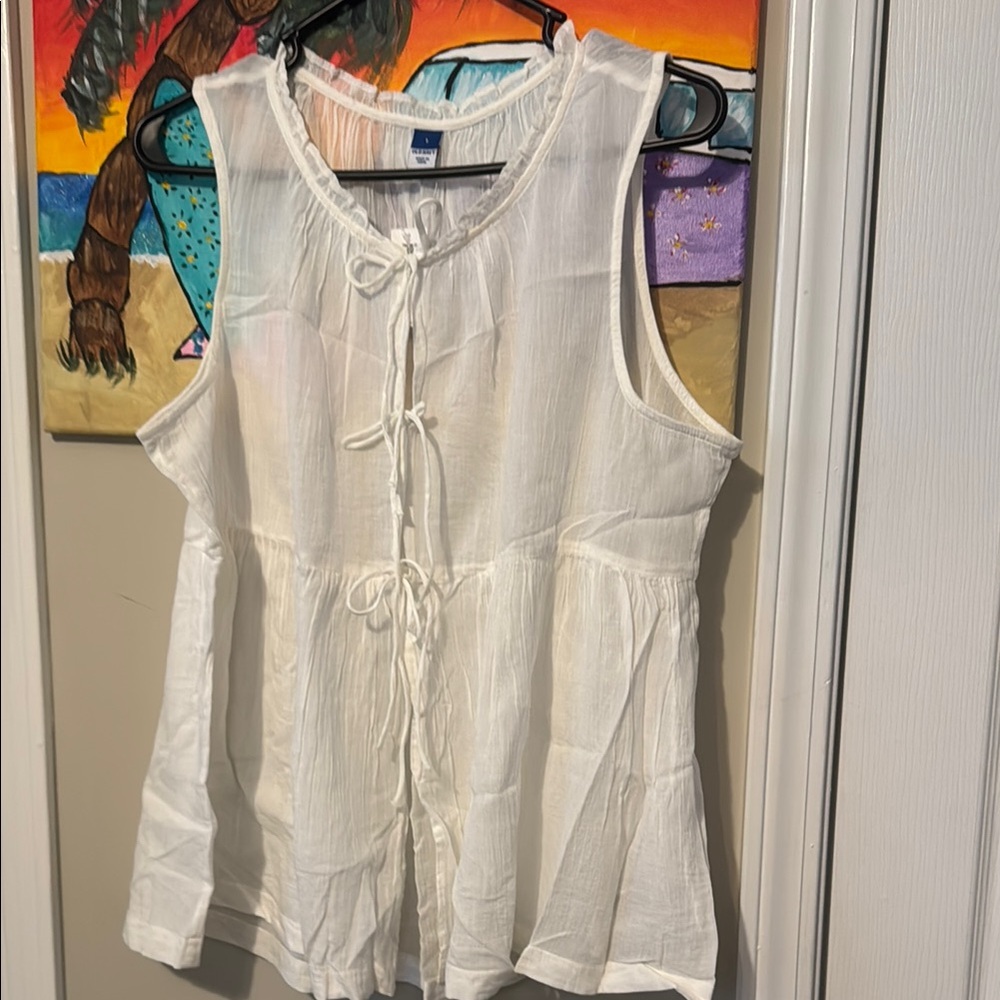 Old Navy White Tie-Front Sleeveless Blouse